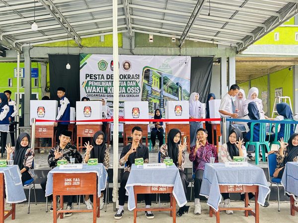 SMK Yasmida Ambarawa Sukses Gelar Pemilihan Ketua & Wakil Ketua OSIS Periode 2026/2027 Berbasis E-Voting Mandiri