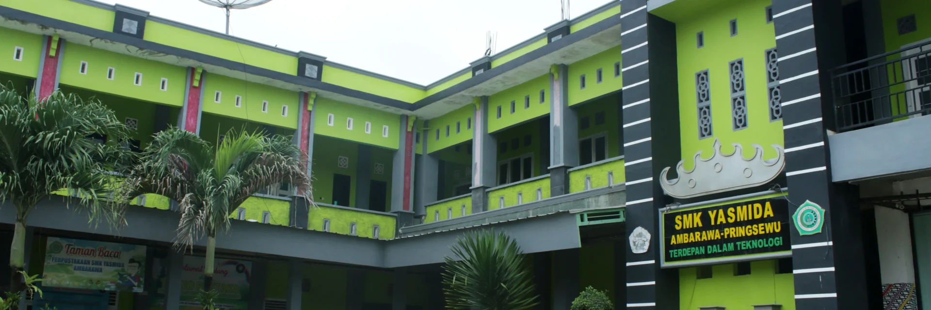 Gedung SMK Yasmida